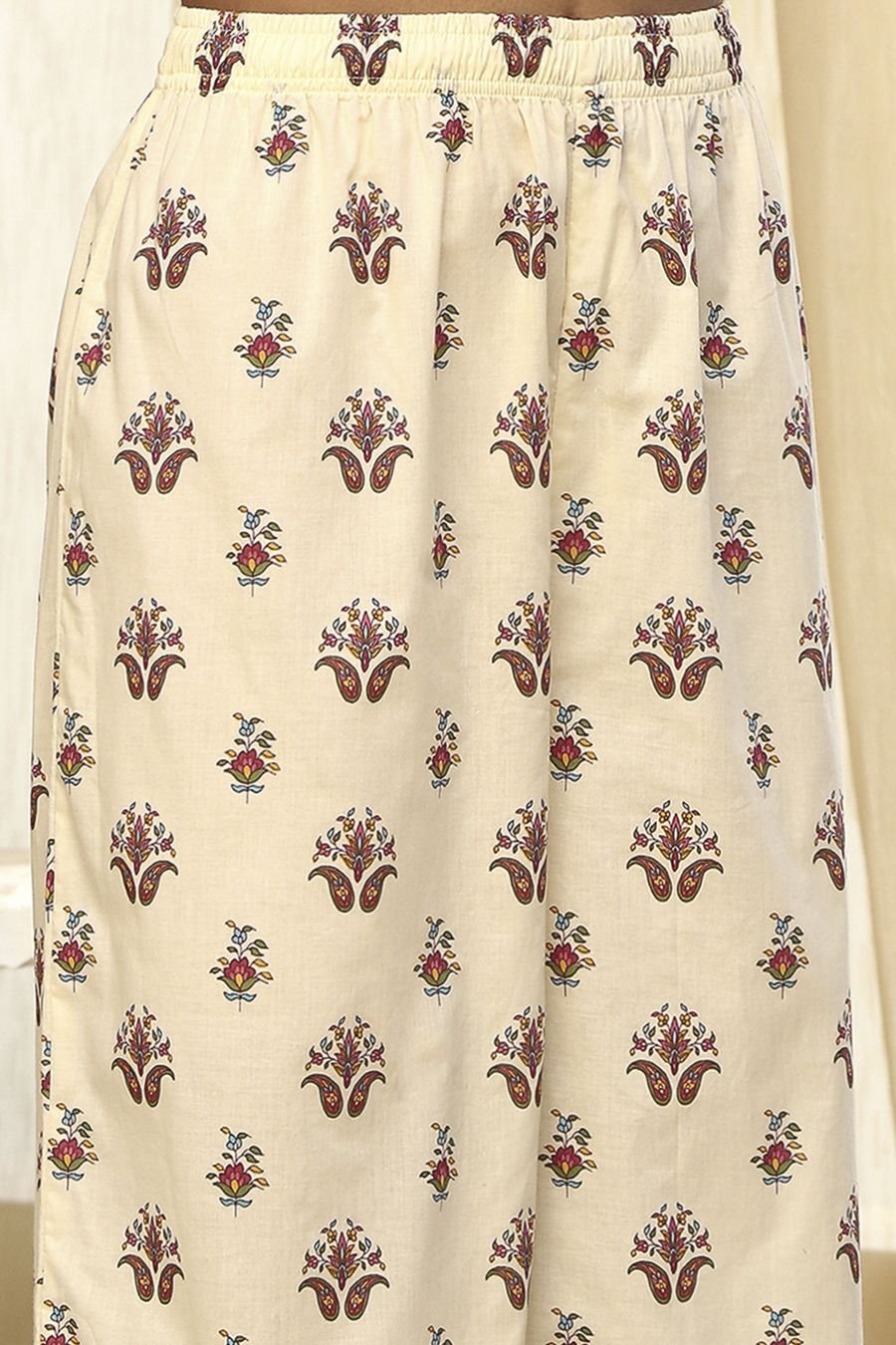 Ivory Paisley Print Suit Set — view 3
