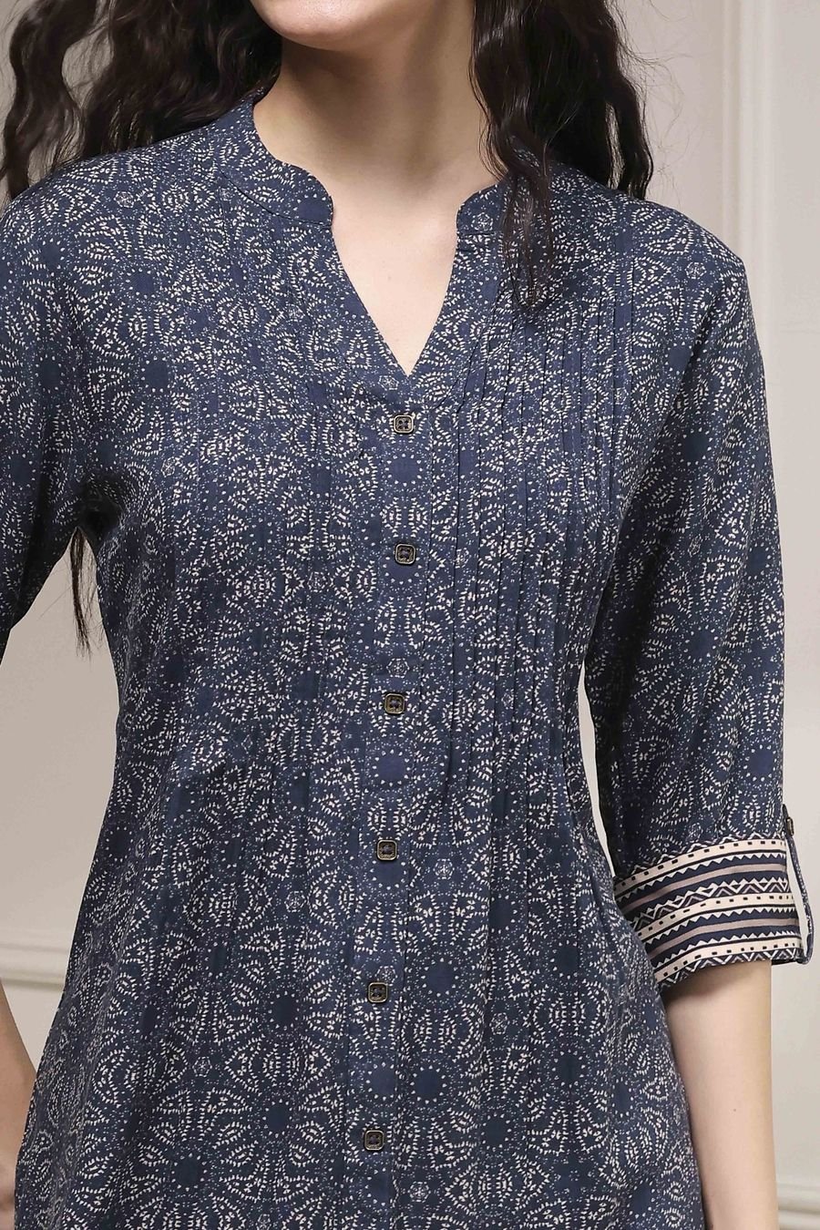 Indigo Floral Print Short Kurta — view 2