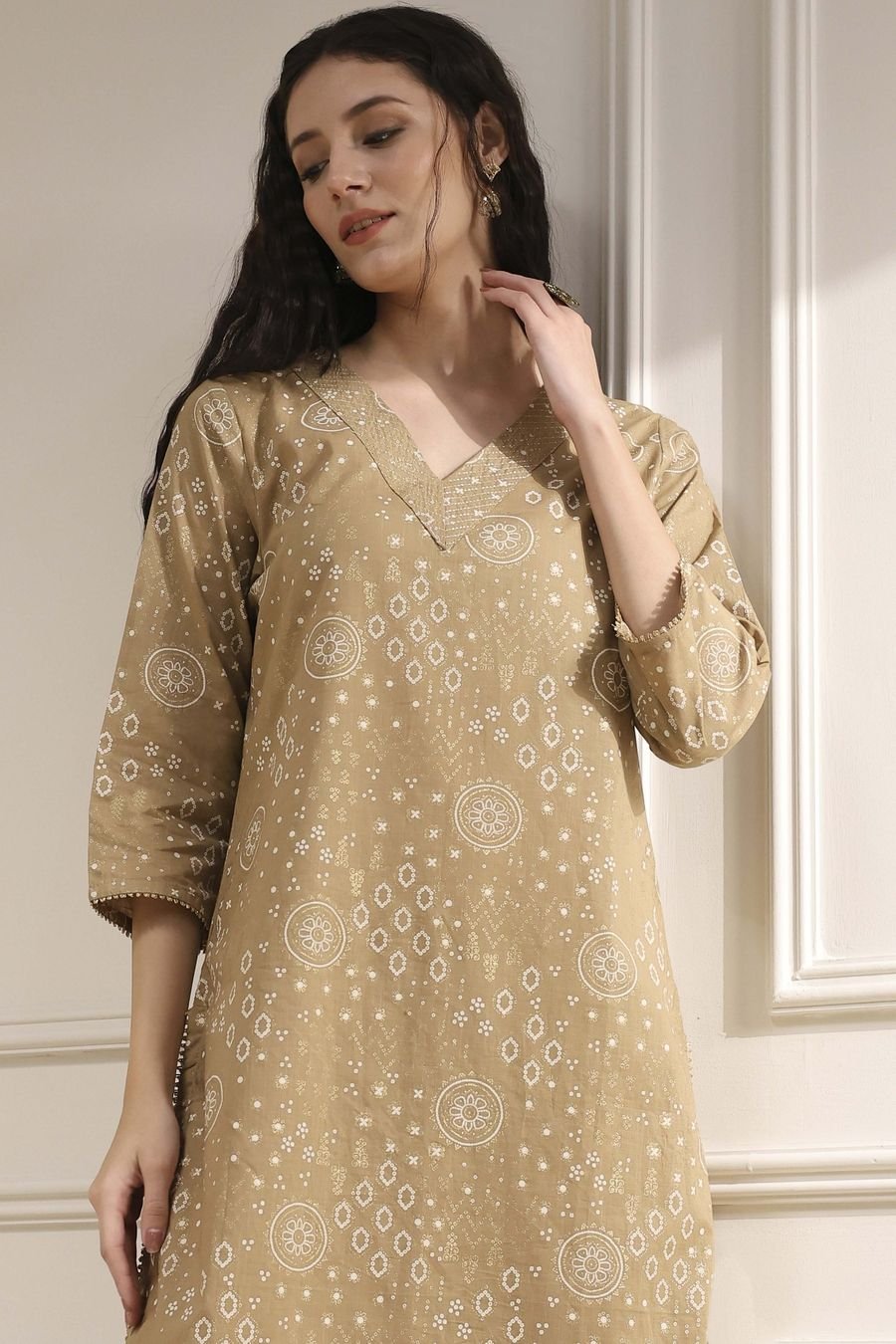 Beige Bandhani Print Kurta Set — view 2